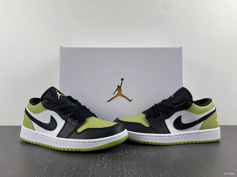 Green (W) Jordan Low Snakeskin - Vivid DX4446-301 1 1020